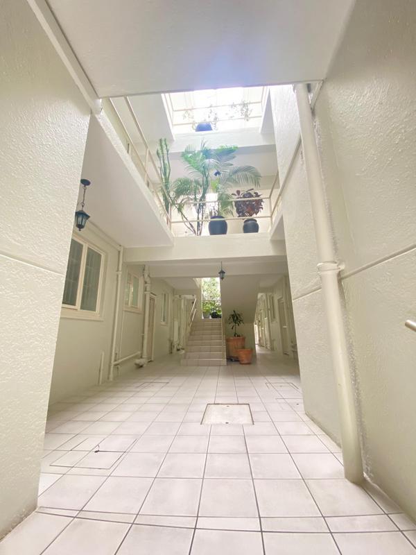 1 Bedroom Property for Sale in Green Point Western Cape